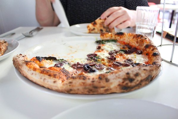 La pizza meung sur loire : une spécialité régionale à découvrir